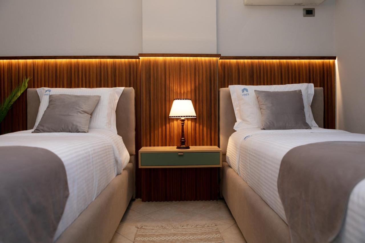 Spacious City Paradise - 3Br Apt In The Heart Of ティラナ エクステリア 写真